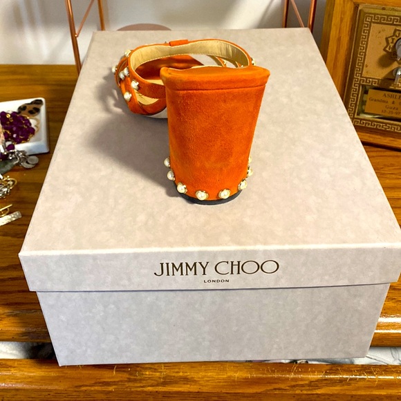 I am selling some barely used Jimmy choo originally bought for 750 selling 400 - Picture 2 of 3